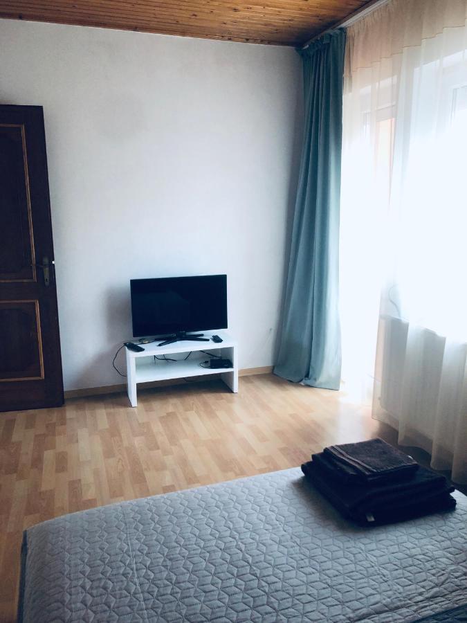 Family 2-Rooms Apartment Hévíz Exteriör bild